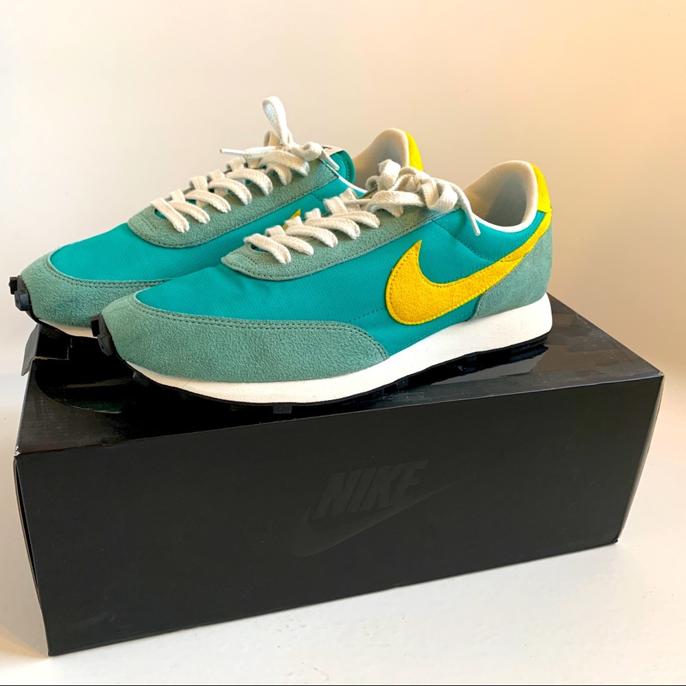Nike Daybreak SP DA0824-300 Neptune Green Speed Yellow Unisex S 12 Men 14.5 Wmn
